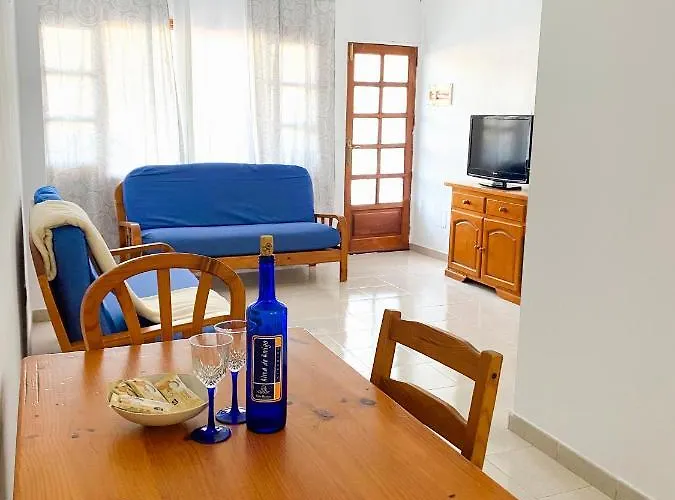 Jema, A Un Paso De La Playa Playa Blanca