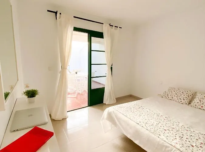 Jema, A Un Paso De La Playa Apartamento Playa Blanca (Lanzarote)