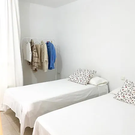 Jema, A Un Paso De La Playa Apartment